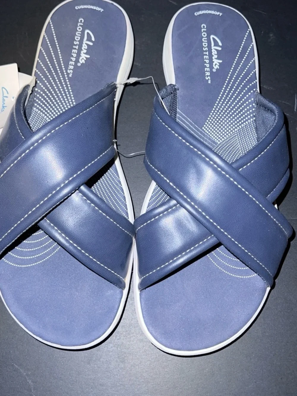 Clarks Men's Navy Cross-Strap Cloudsteppers Sandals